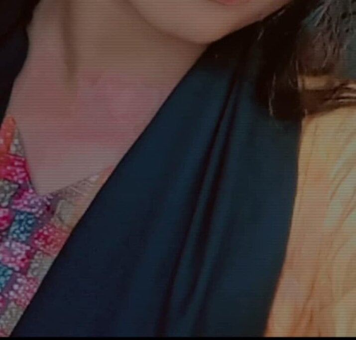 ANNA_HOT111