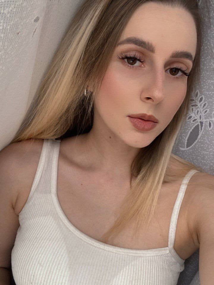 Ameli_Li