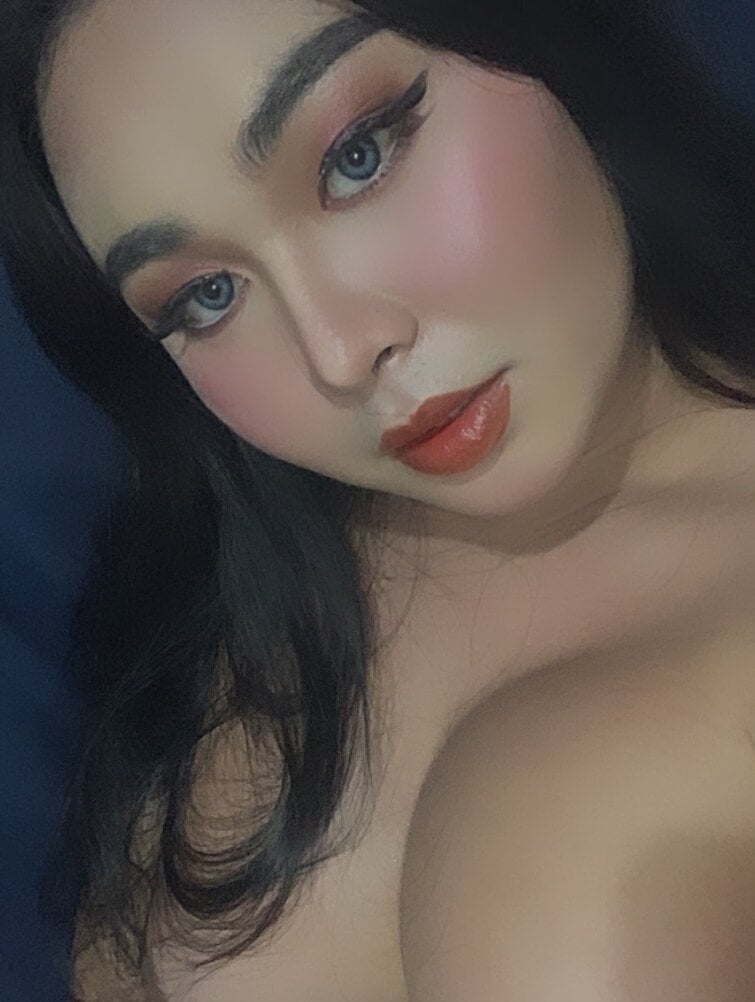 Amelia_Nicole69