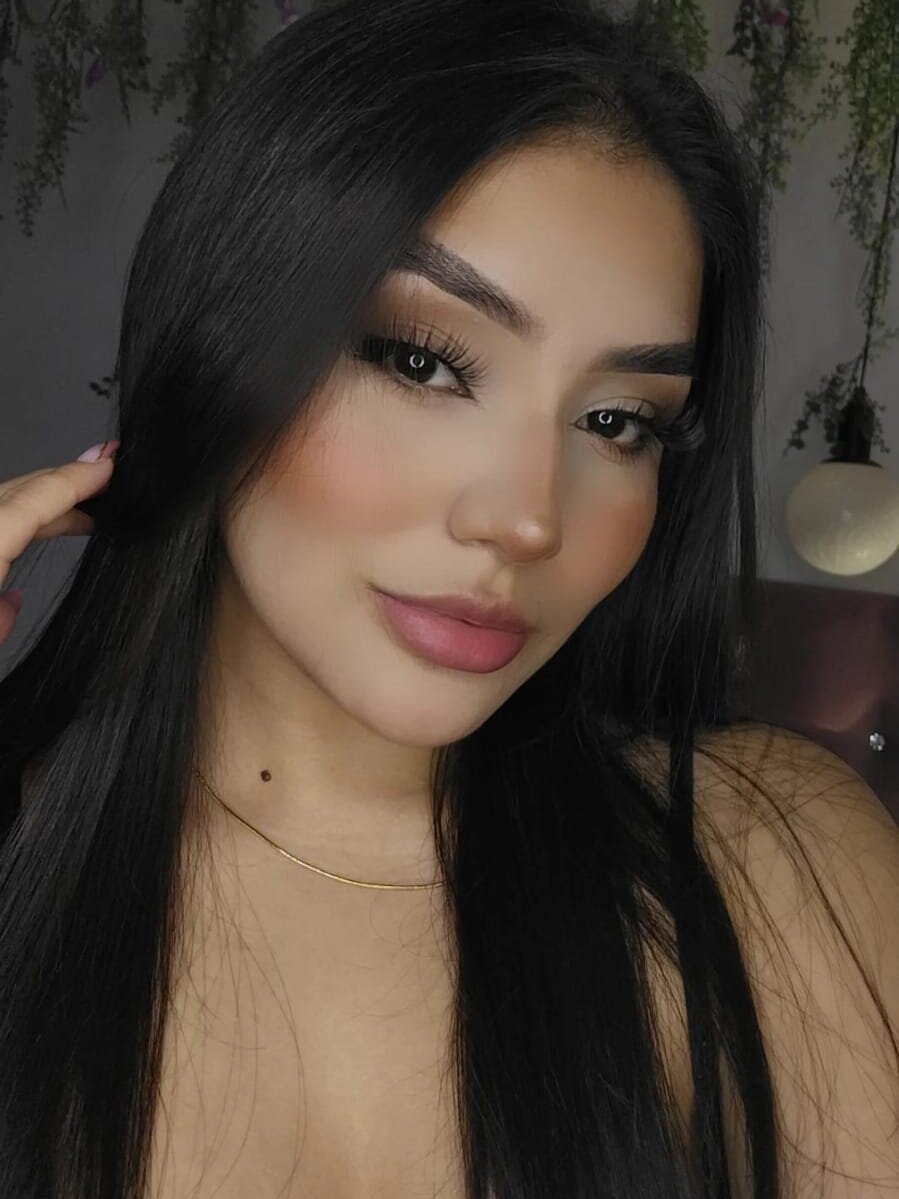 Amy_azaela