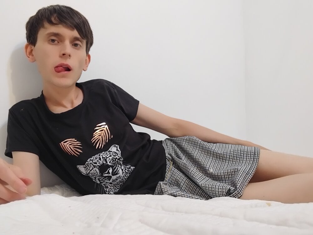 Ana_UwU_7