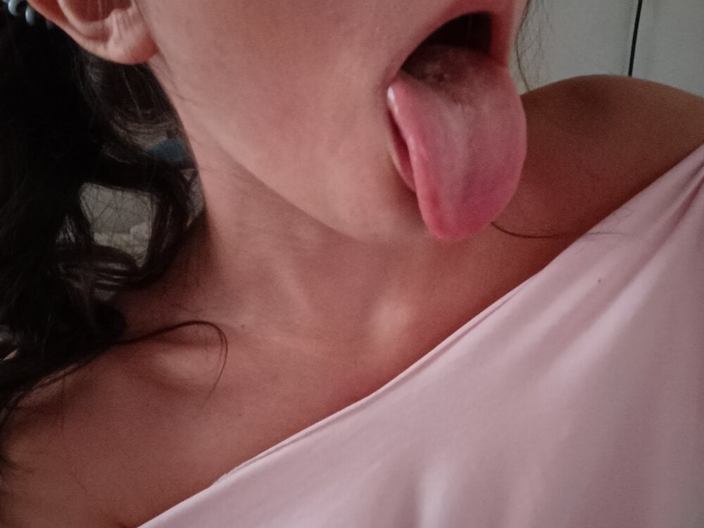 Analitayoung