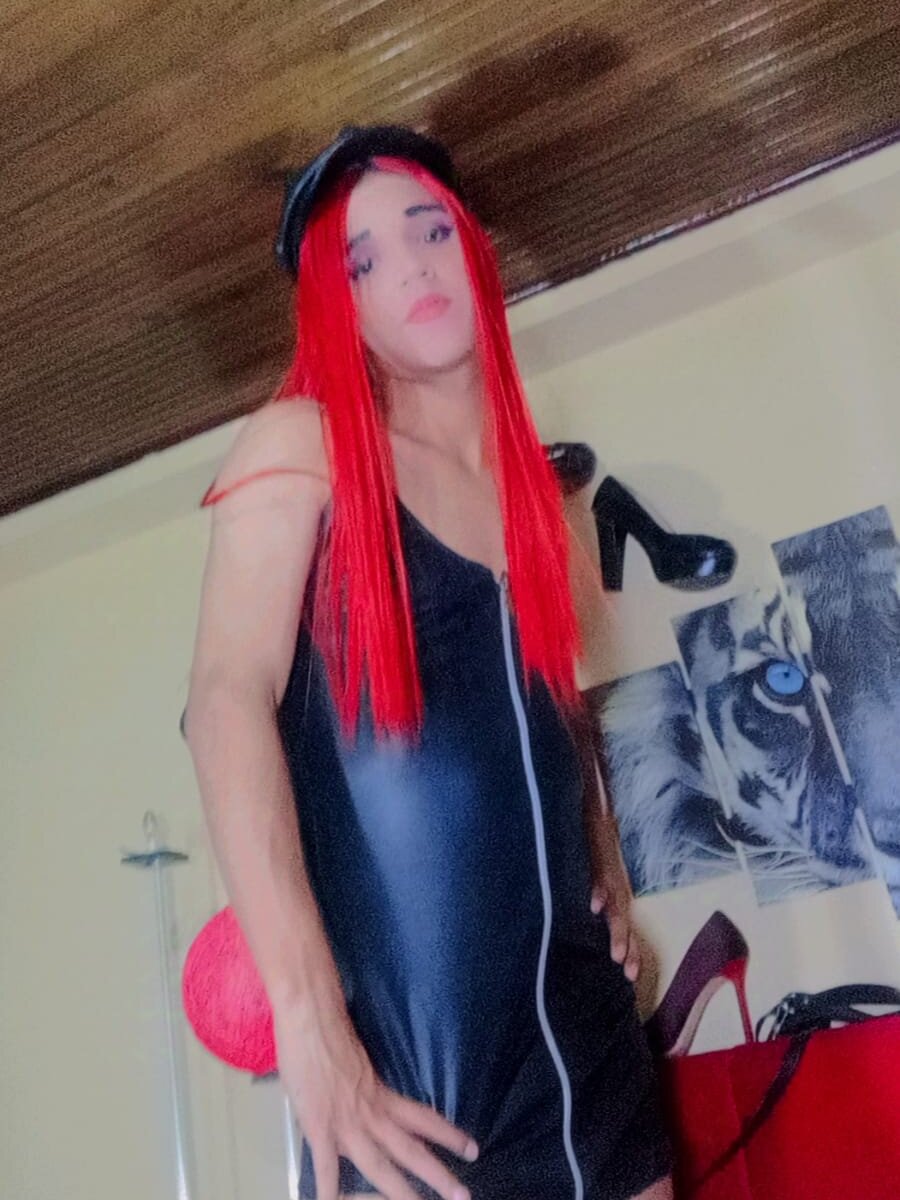 Angiee_Ts