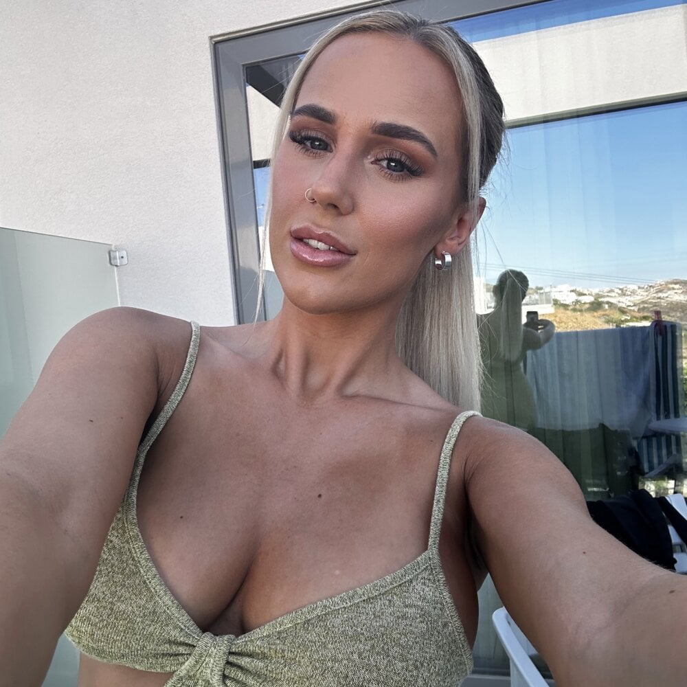 Aria_OliviaX