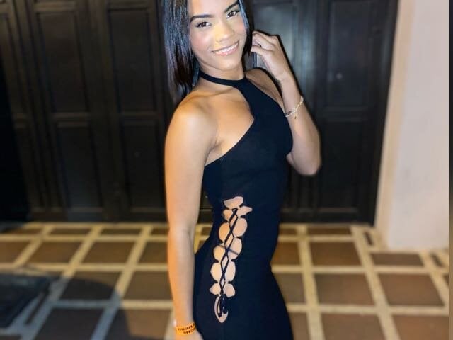 Ashley_thomas18