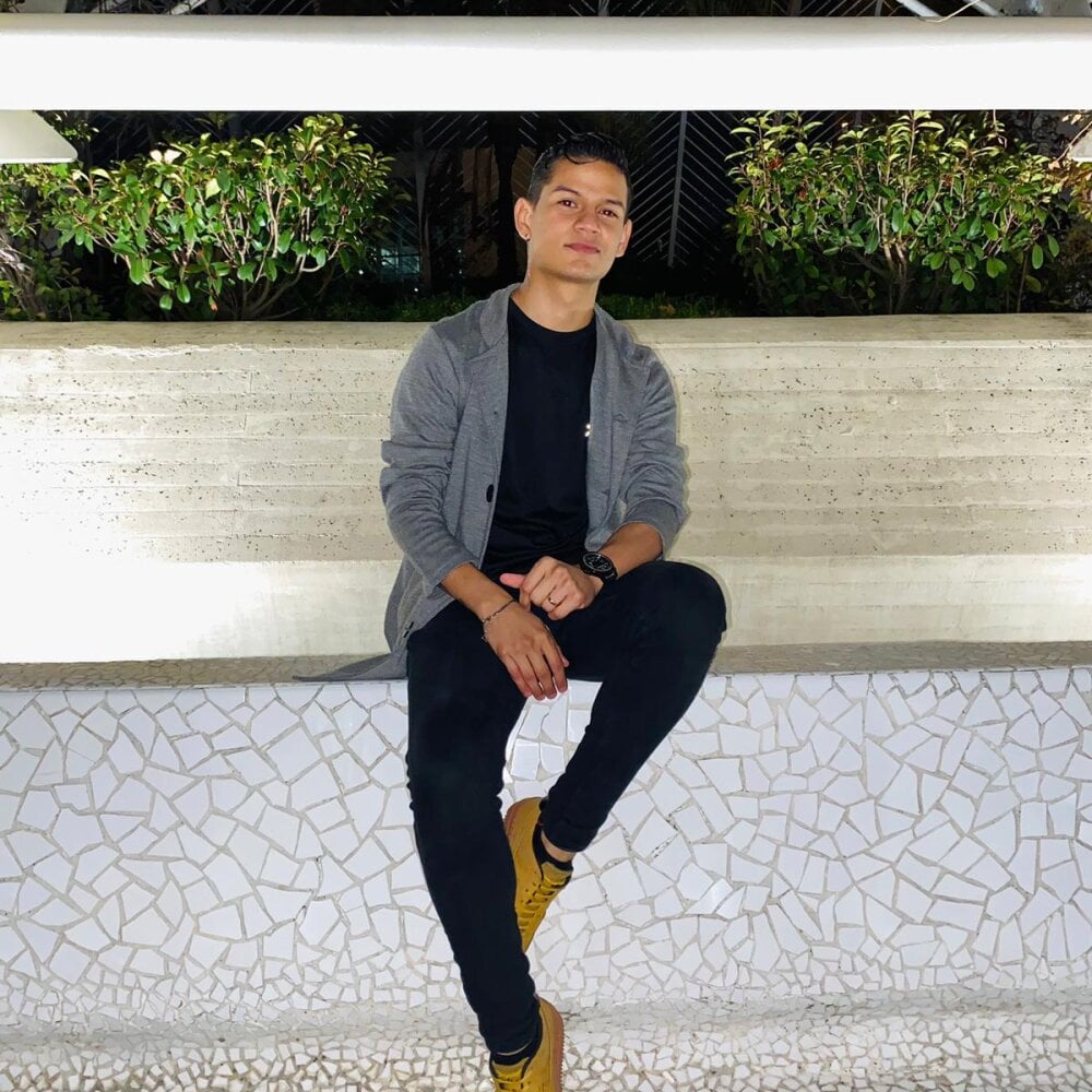 Axcel1_boy24