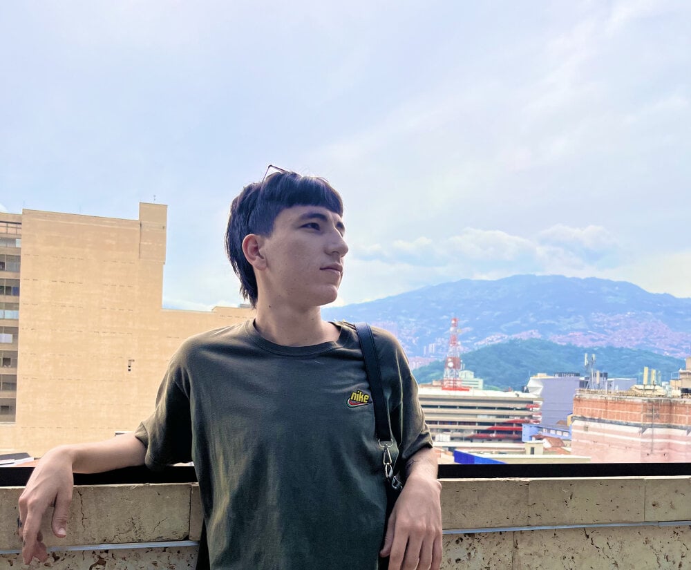 Axel_Dom