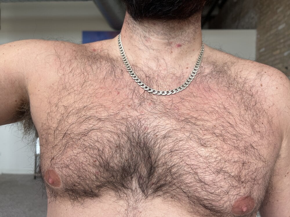 Barebackheat