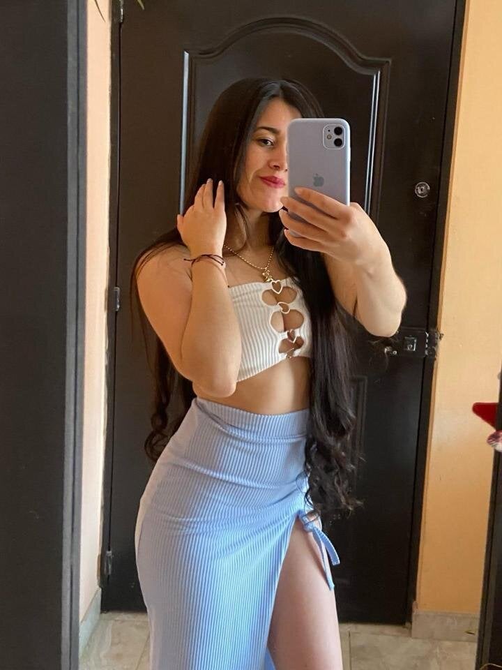 CATHERINE_HORNY