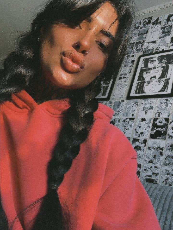 CharimgSabrina