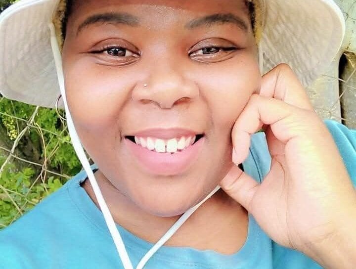 CuteHugeAxx