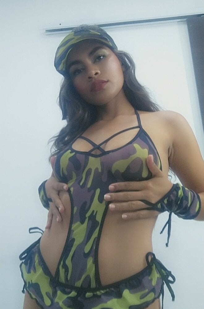Cynthia_hazel