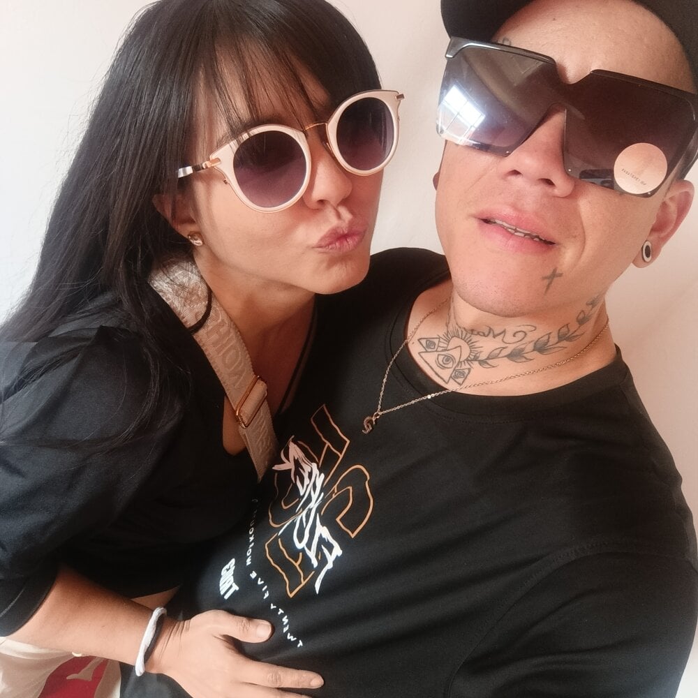 Dangerous_couple_