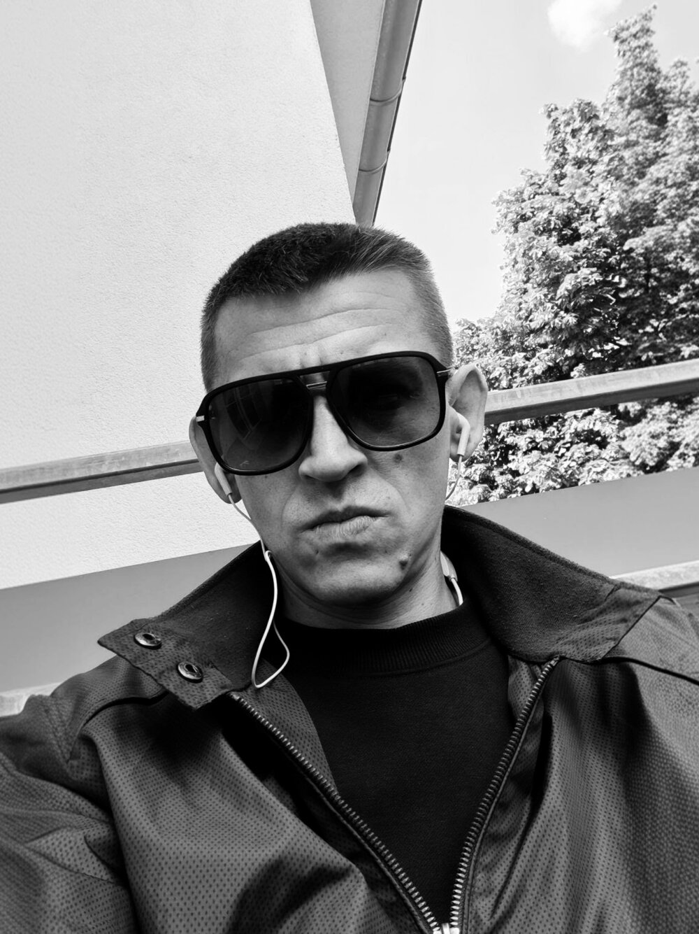 Dariusz_35