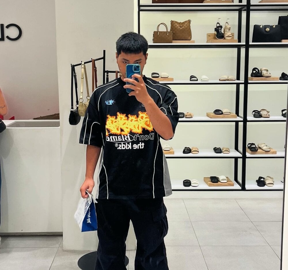DarkGrey_