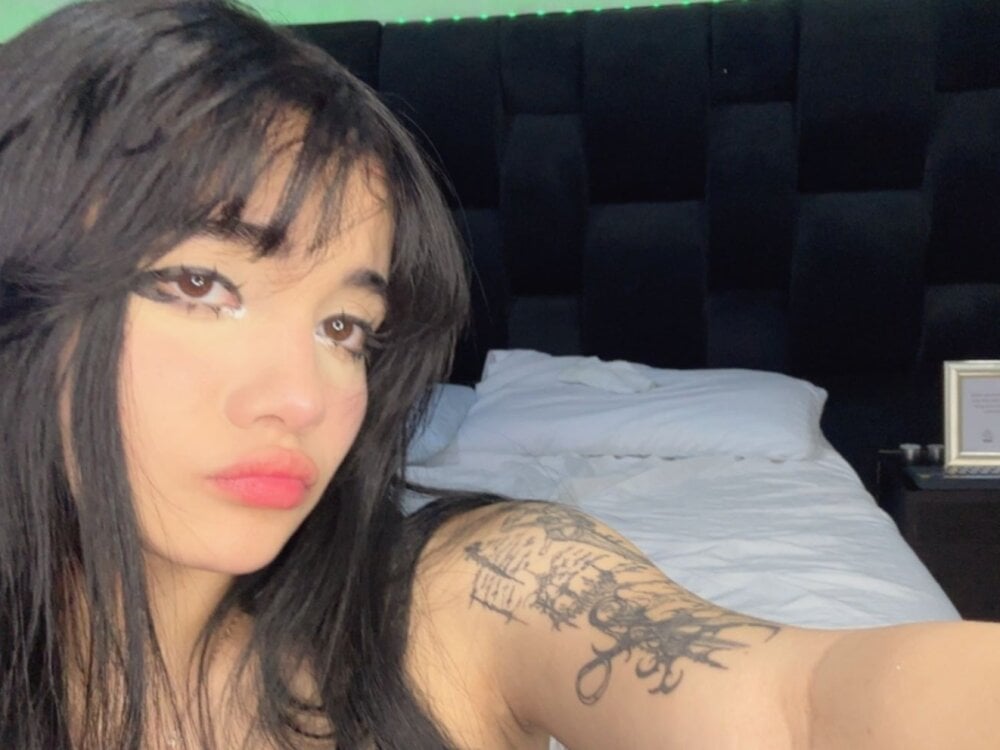 Darky_Doll