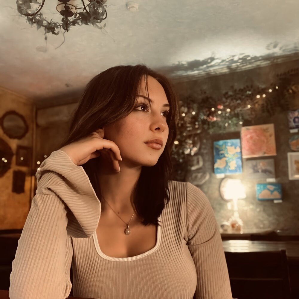 DinaraQRose