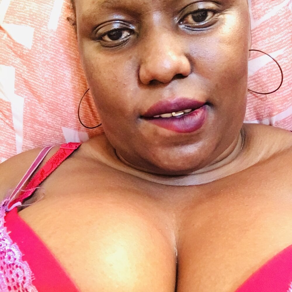Ebonycurves