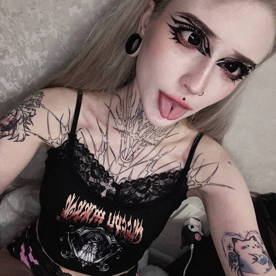 Elliss_moon