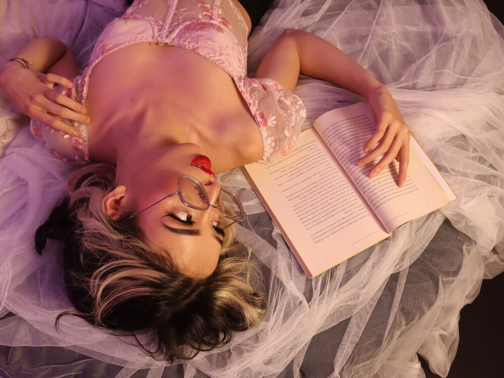 Emilia_Bons