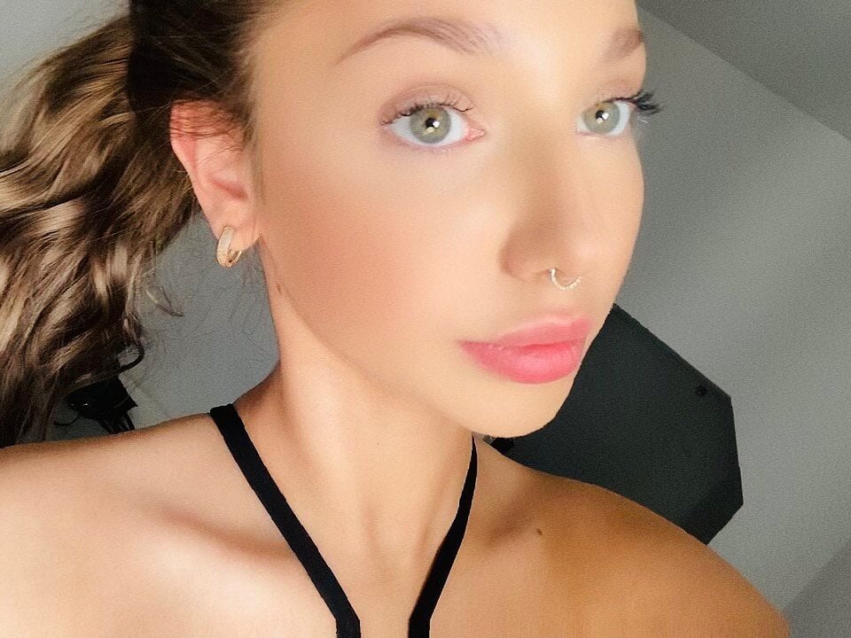 EmmaGorgeous