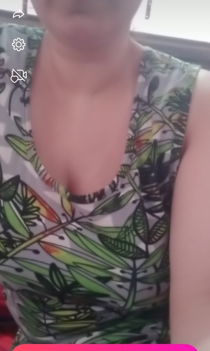 Emma_Ahmad