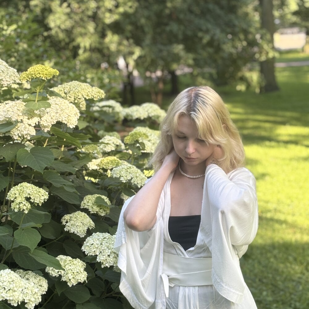 EveLittleSinner
