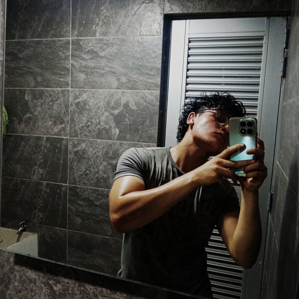 Ghost_w6