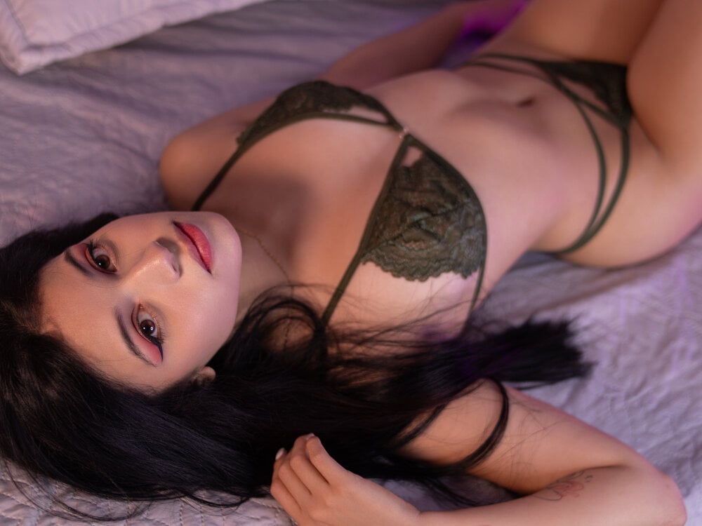 Giselle_Lauren