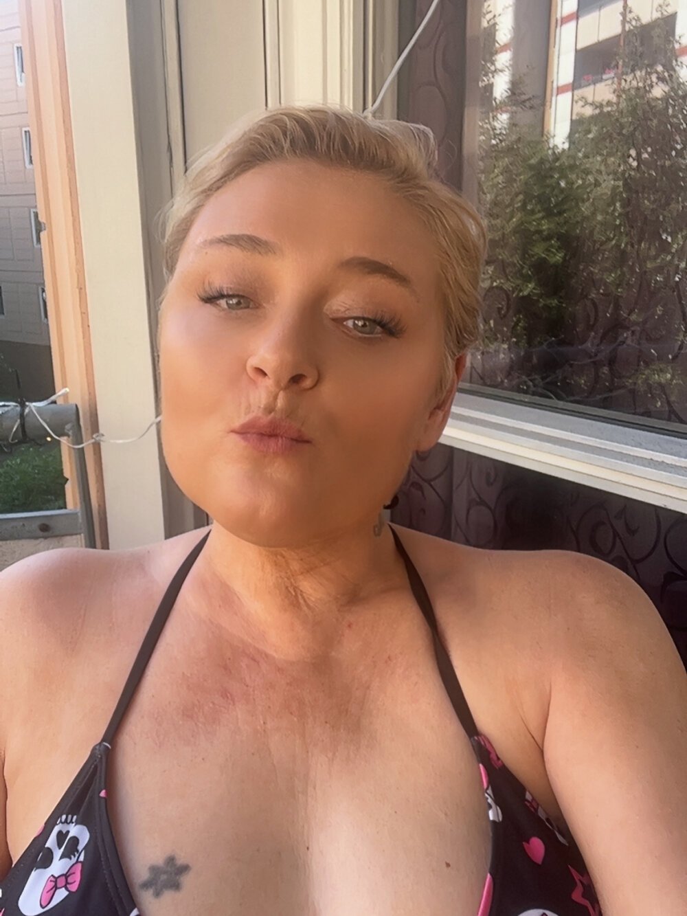 Gizzithehotone