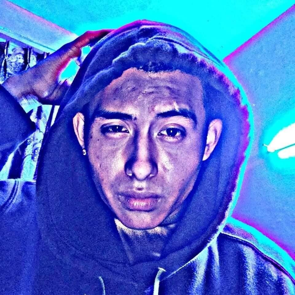 Goldenyet11