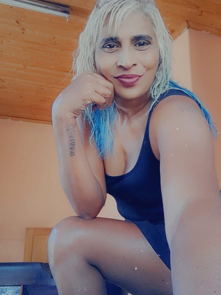 Goodgirlsue_77