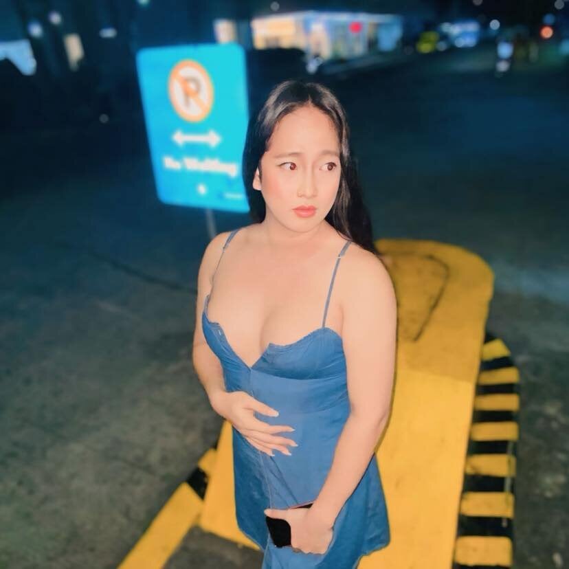 HotDamnGorgeous