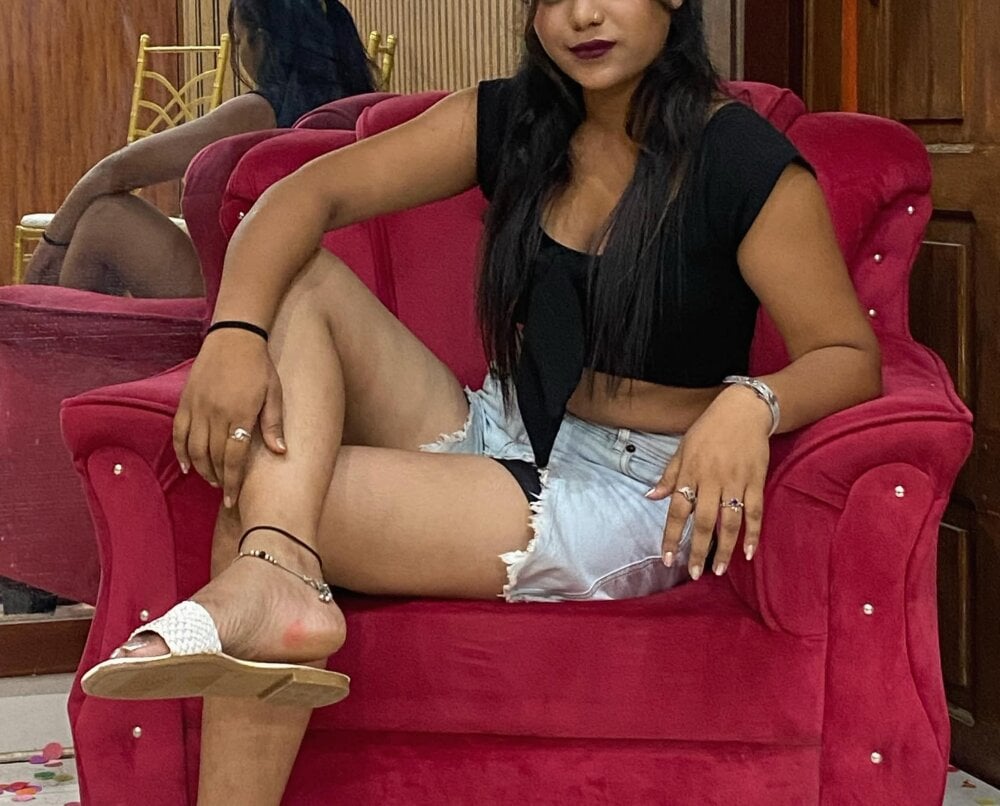 Hotnavya_janu