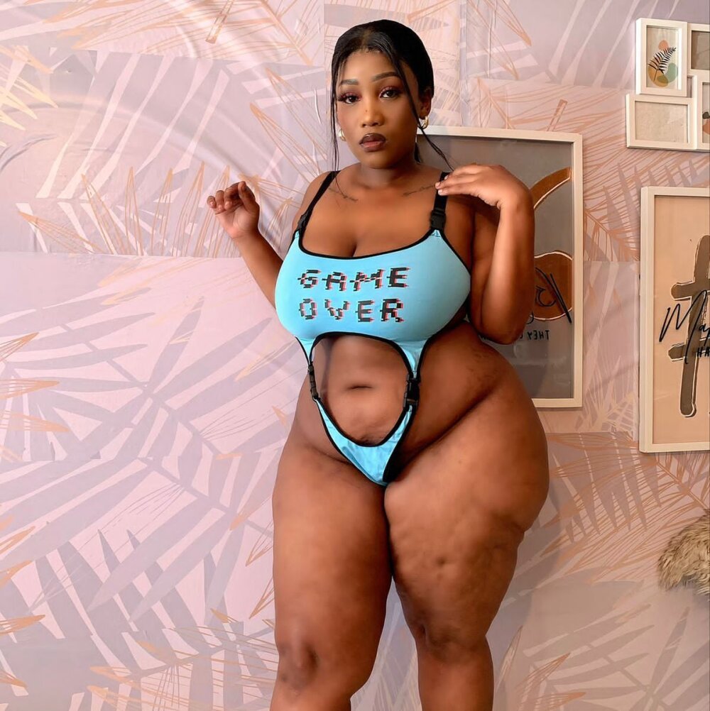 HugeMassiveBooty