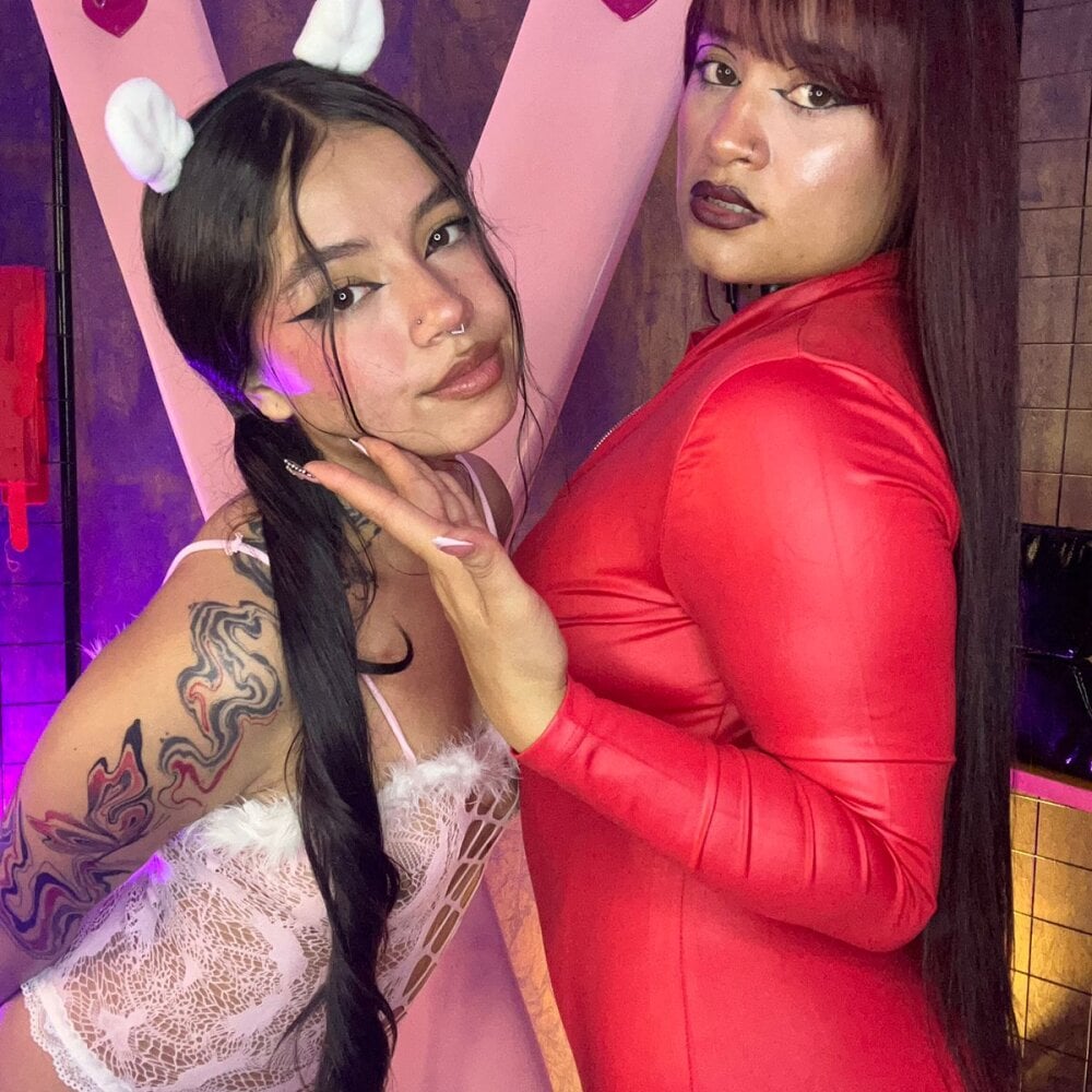 Izobeth_BDSM
