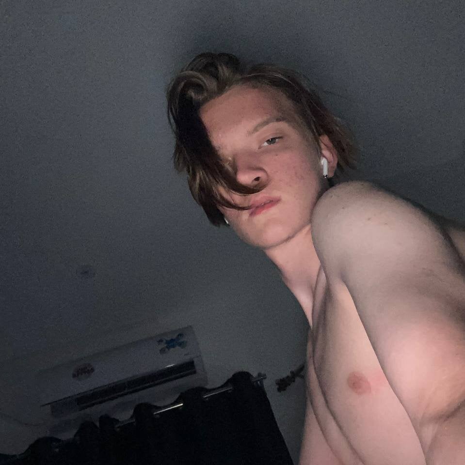 KellyTwink