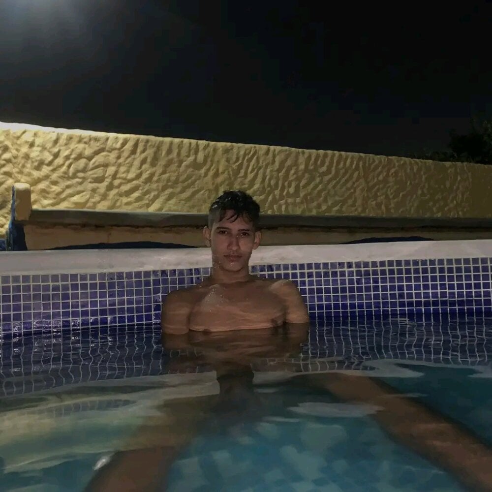 Ken_LatinBoy18