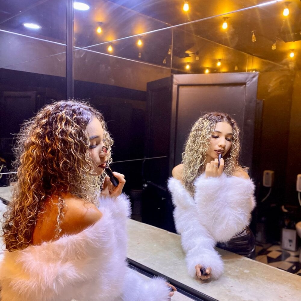 Kylie_Jennerr