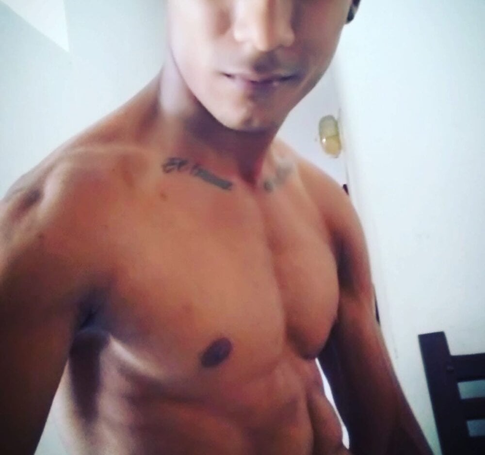 LOVE_SLUT666
