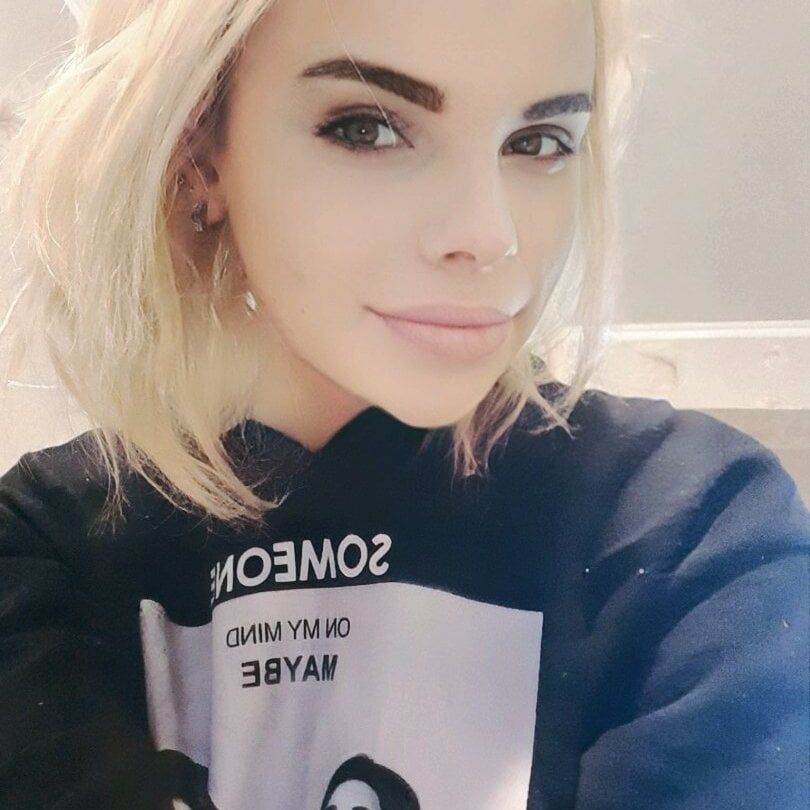 LanaOnRepeat