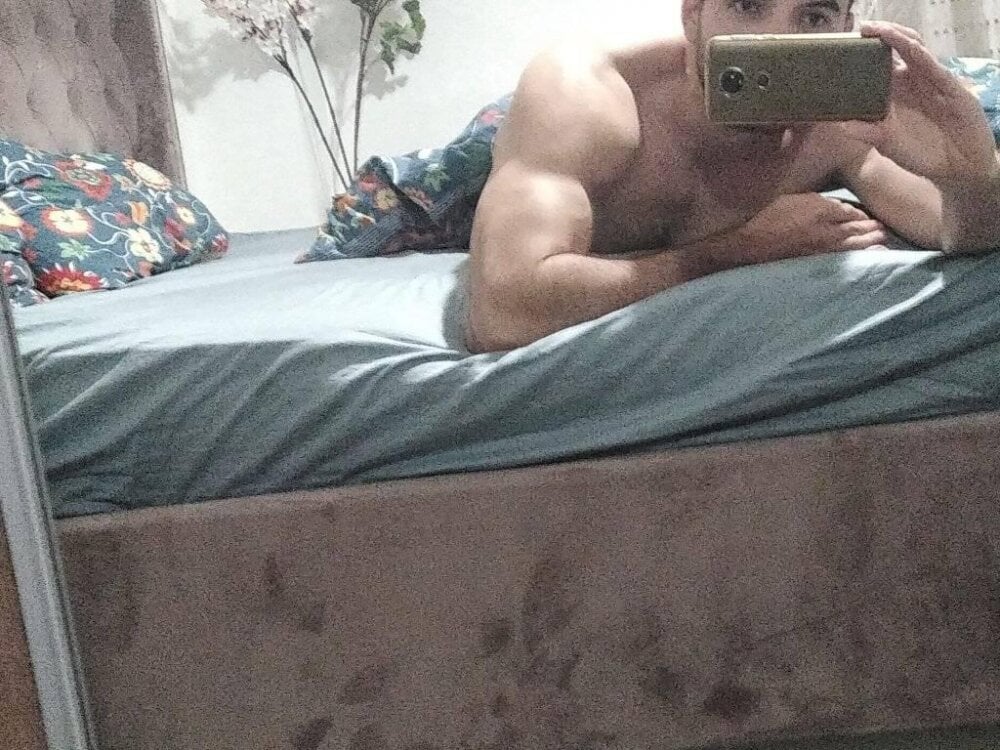 Leo_1617