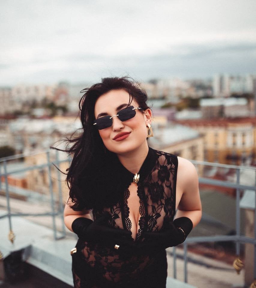 LilyFoxyy