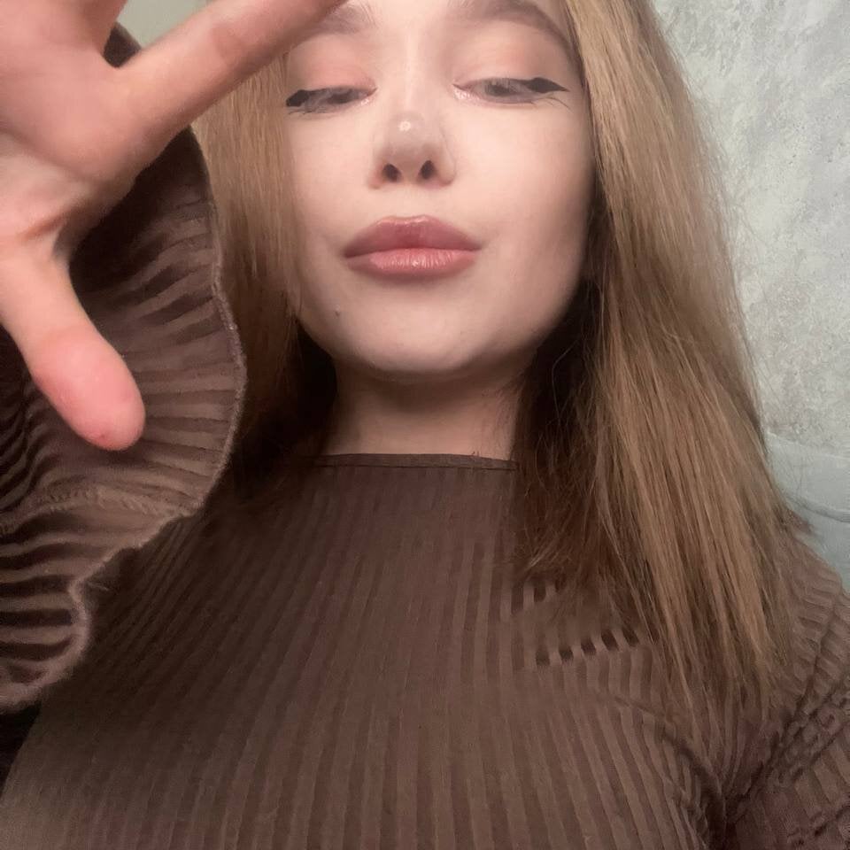 Lina_Glow