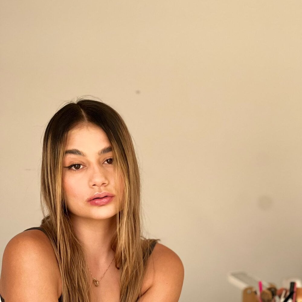 LittleSofia_