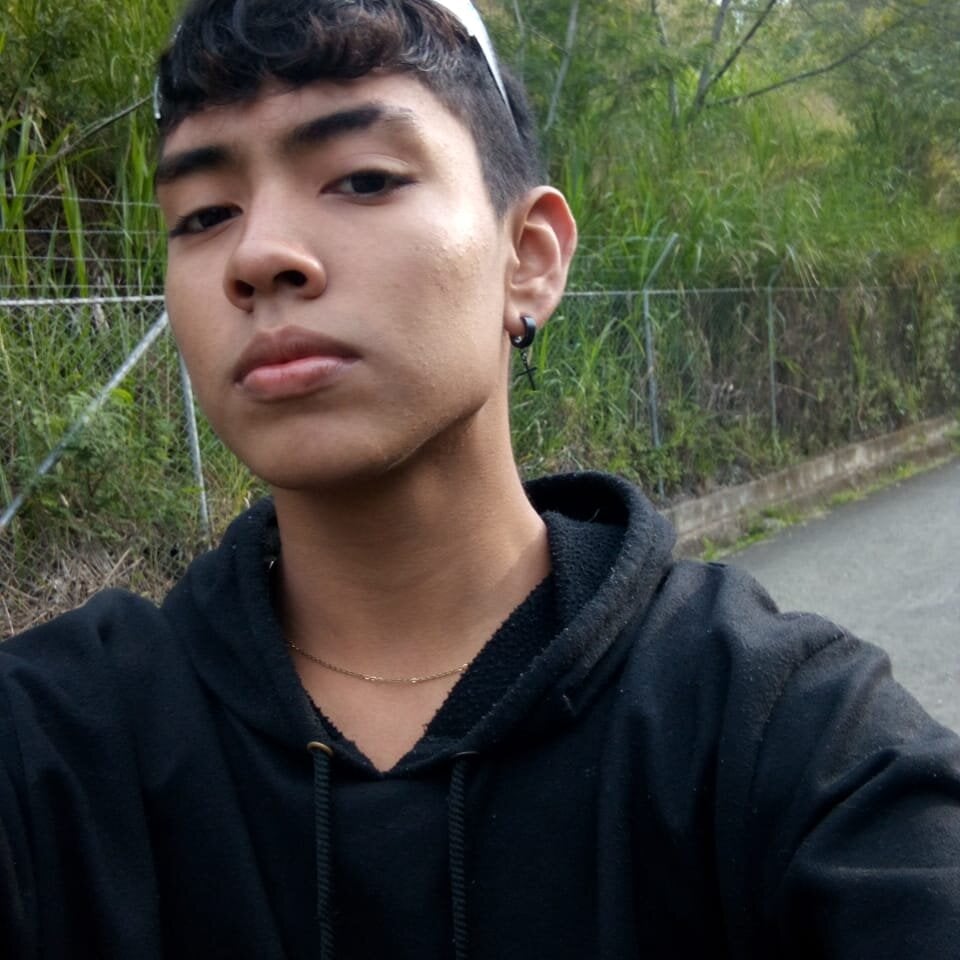 LoganTwink18