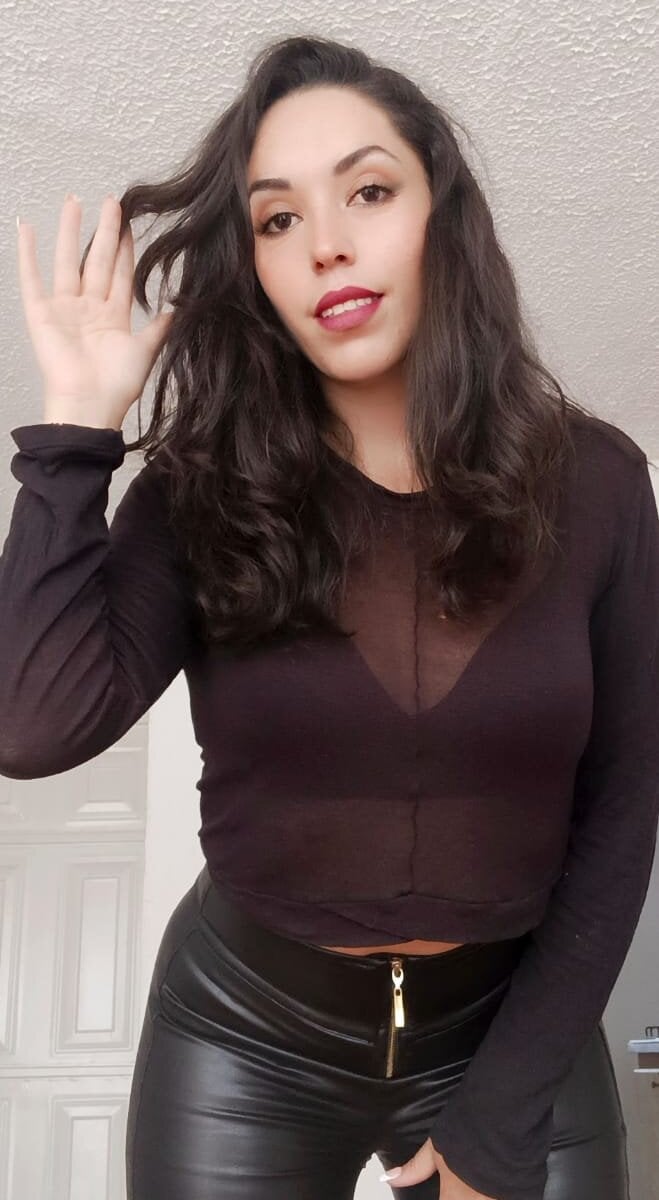LolaSavage95