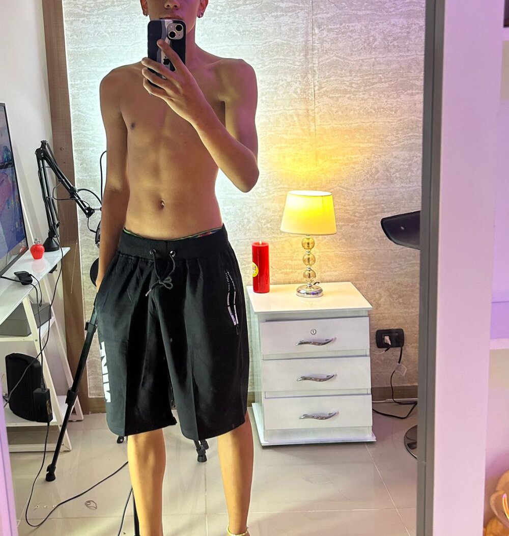 MarcoAlexLatino