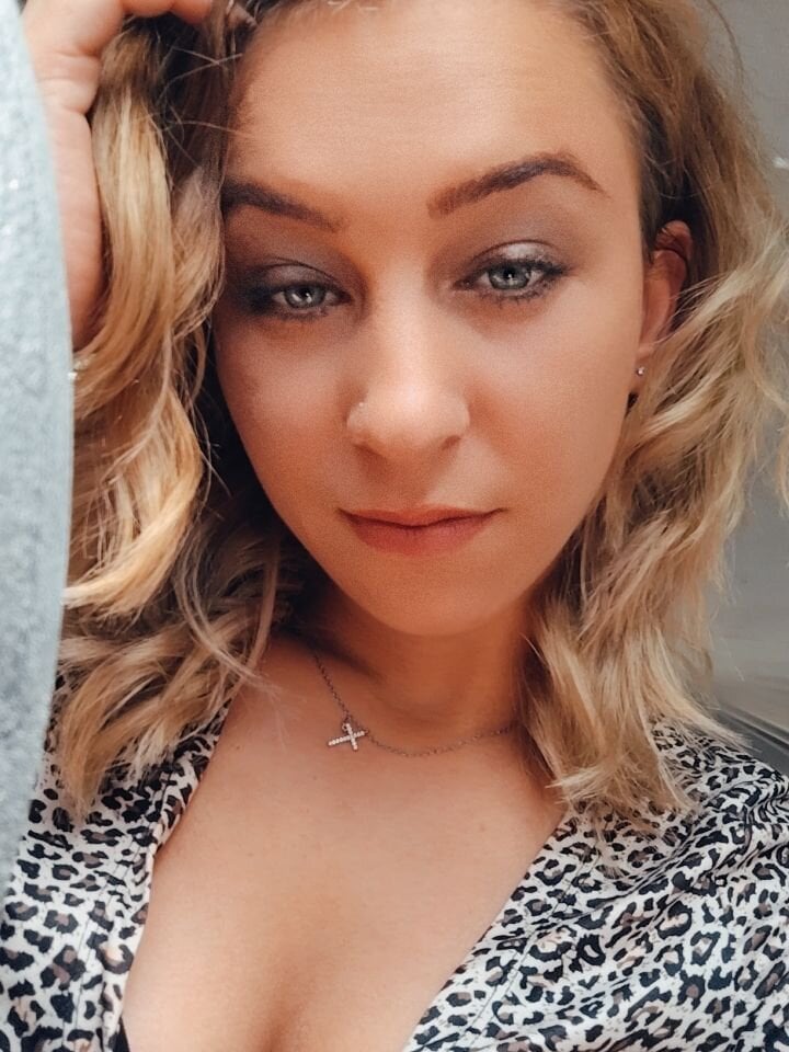 Mia_Sparkk_