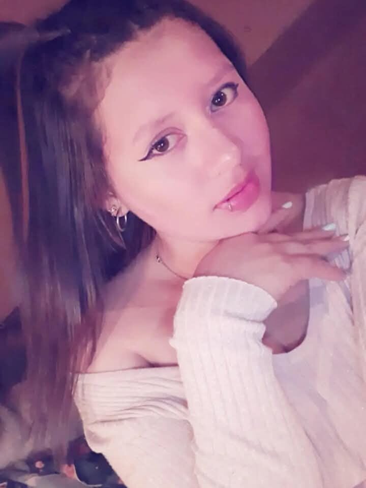 Mia_gomez_t